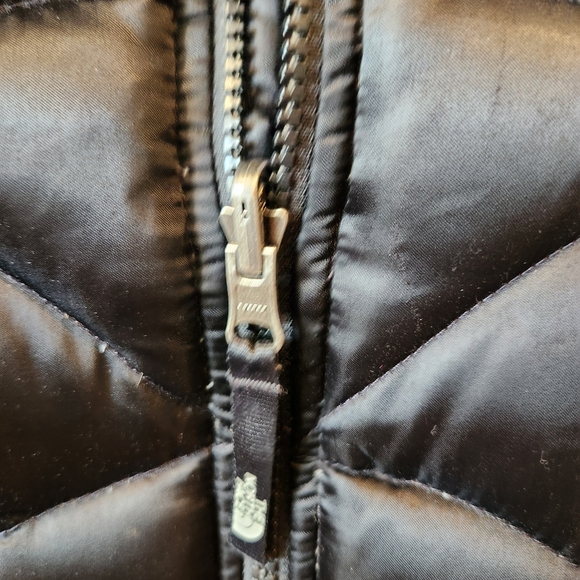 The North Face Girl's Black Puffer 550 Coat- Size XL (18) - Picture 4 of 10